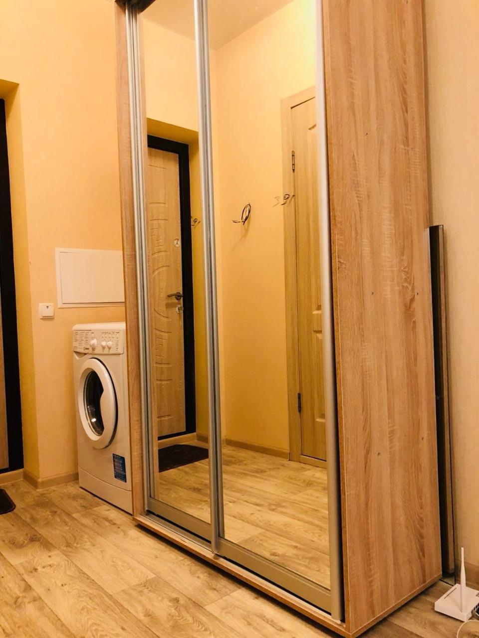 Comfortable Apartment Near Metro Харьков Экстерьер фото